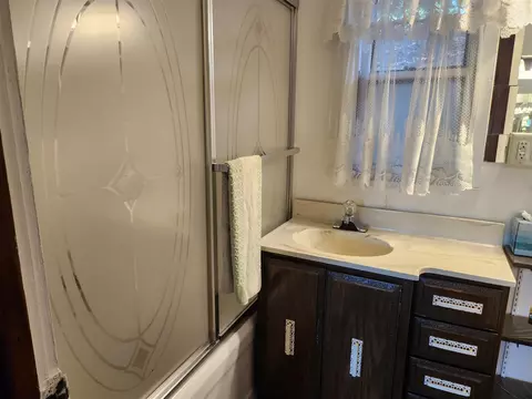 Bath - 6176 S Hamlin, Baldwin, MI 49304 photo 1 of 2