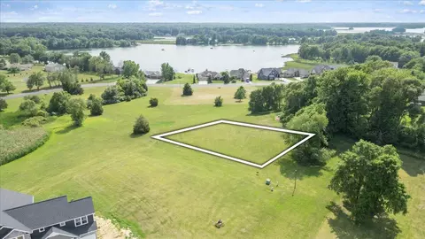 12 Coronado, Jackson, MI 49201 photo 7