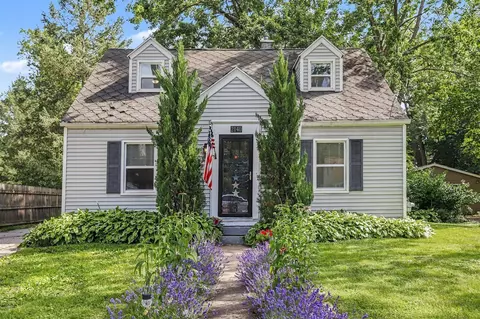 2140 Royce, Kalamazoo, MI 49001