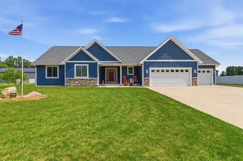 501 E Stoneridge, Plainwell, MI 49080 photo 1