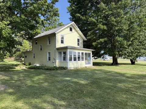 315 Reading, Jonesville, MI 49250