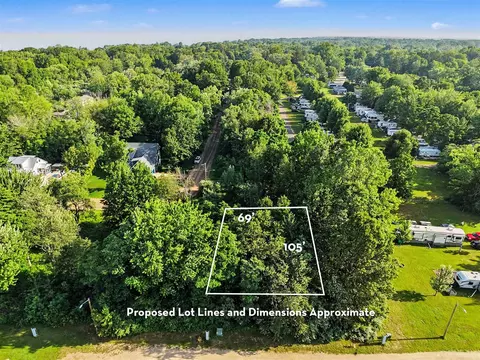 adams LOT S 17-18, South Haven, MI 49090