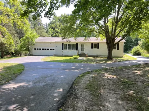 7260 Childsdale, Rockford, MI 49341