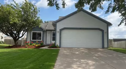 4614 Country Hl, Grand Rapids, MI 49512