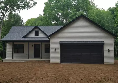 8240 2nd, West Olive, MI 49460