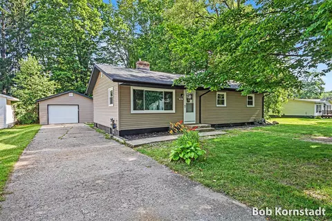 516 W Elm, Wayland, MI 49348