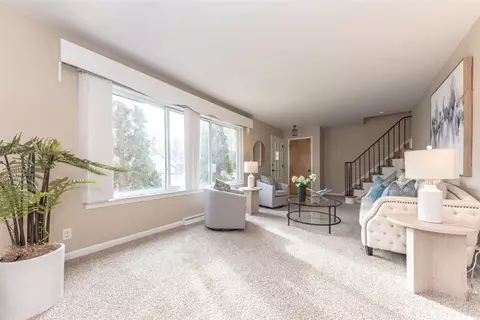Living - 1408 E Park, Ann Arbor, MI 48104 photo 2 of 6