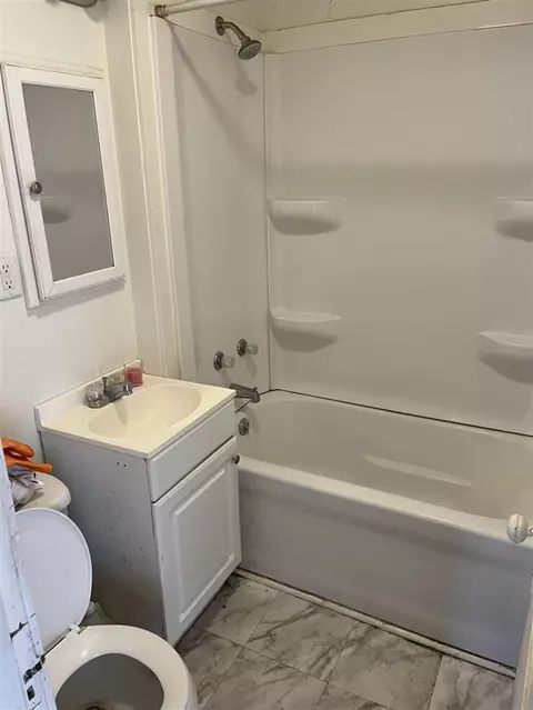 3871 Main, Benton Harbor, MI 49022 photo 8