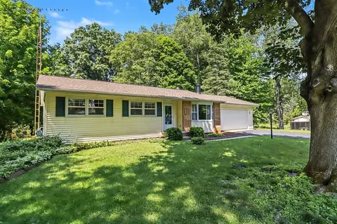 Exterior - 205 Highfield, Marshall, MI 49068 photo 2 of 8