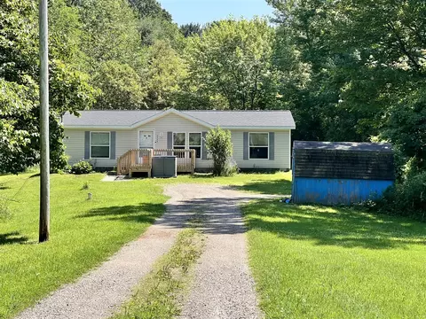 6550 Old Allegan, Saugatuck, MI 49453