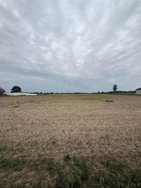 2000 W Beecher, Adrian, MI 49221 photo 2