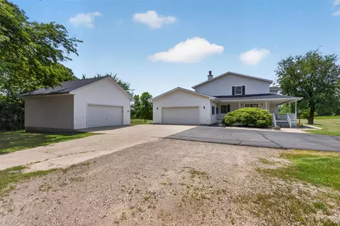 Exterior - 4001 Hoyer, Jackson, MI 49201 photo 4 of 20