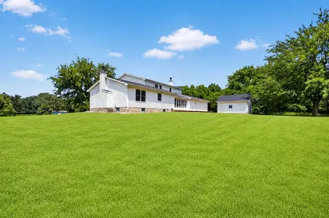 Exterior - 4001 Hoyer, Jackson, MI 49201 photo 9 of 20