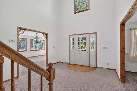 Entry Way - 4001 Hoyer, Jackson, MI 49201 photo 2 of 8
