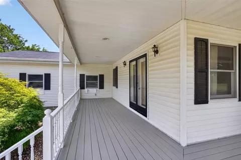Exterior - 4001 Hoyer, Jackson, MI 49201 photo 17 of 20