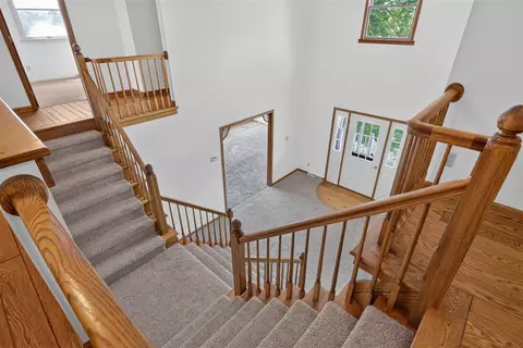 Entry Way - 4001 Hoyer, Jackson, MI 49201 photo 8 of 8