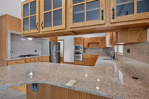 Kitchen - 4001 Hoyer, Jackson, MI 49201 photo 3 of 6