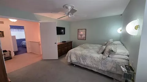 Bedroom - 5256 Wright, West Bloomfield, MI 48322 photo 2 of 5