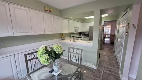 Kitchen - 5256 Wright, West Bloomfield, MI 48322 photo 1 of 2