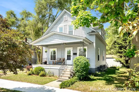 9 S S Fry, Grand Haven, MI 49417