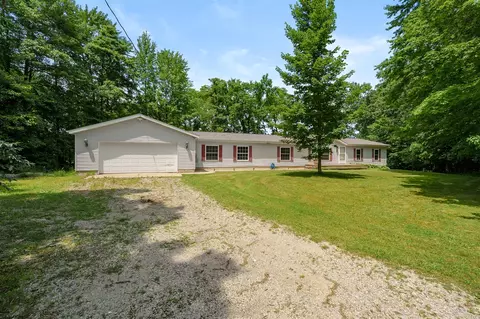38988 Paw Paw, Paw Paw, MI 49079