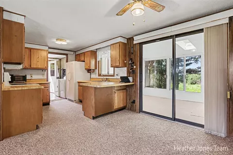 Kitchen - 2350 Belding, Orleans, MI 48865 photo 1 of 4