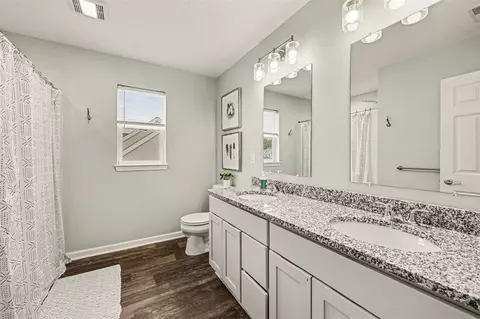 Bath - 71 Dickens, Spring Arbor, MI 49283 photo 2 of 3