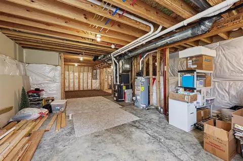 Entry Way - 71 Dickens, Spring Arbor, MI 49283 photo 3 of 3