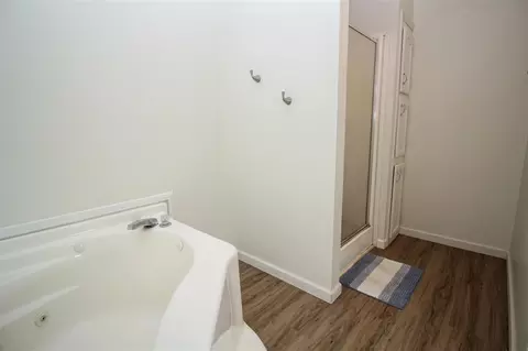 Bath - 12524 Serenity, Marcellus, MI 49067 photo 2 of 3