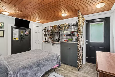 Bedroom - 55942 Day, Marcellus, MI 49067 photo 4 of 5