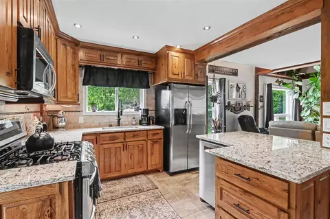 Kitchen - 55942 Day, Marcellus, MI 49067 photo 2 of 2