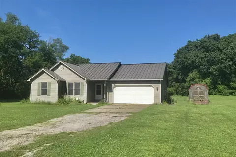 11348 Riverside, White Pigeon, MI 49099