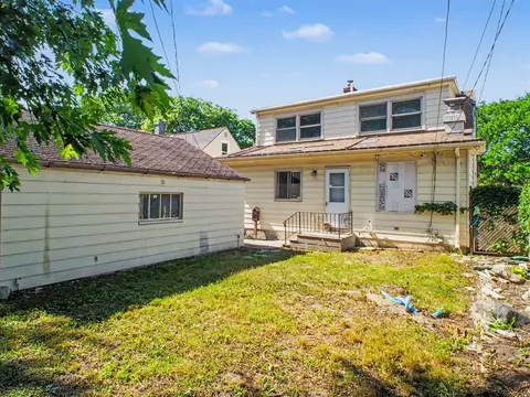 Exterior - 623 Clinton, Flint, MI 48507 photo 4 of 4