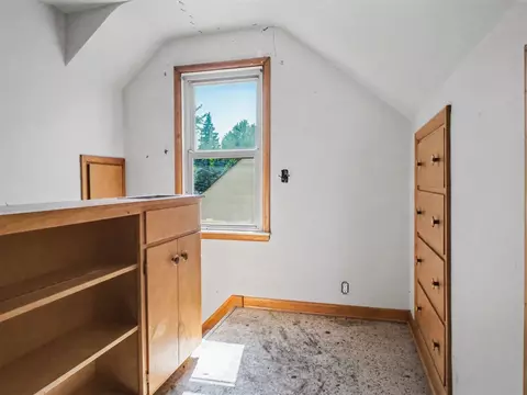 Bedroom - 623 Clinton, Flint, MI 48507 photo 4 of 5