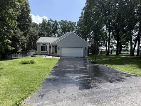 10709 William, Greenville, MI 48838