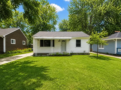 39294 Ormsby, Clinton Township, MI 48036