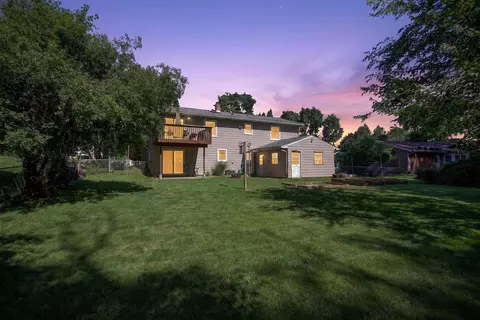 Exterior - 2130 Creglow, Jackson, MI 49203 photo 11 of 15