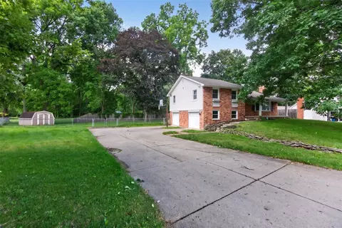 Exterior - 2000 Cascade, Jackson, MI 49203 photo 11 of 11