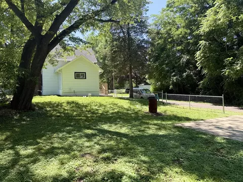 Exterior - 1500 Deyo, Jackson, MI 49203 photo 15 of 15