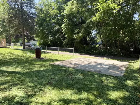 Exterior - 1500 Deyo, Jackson, MI 49203 photo 5 of 15