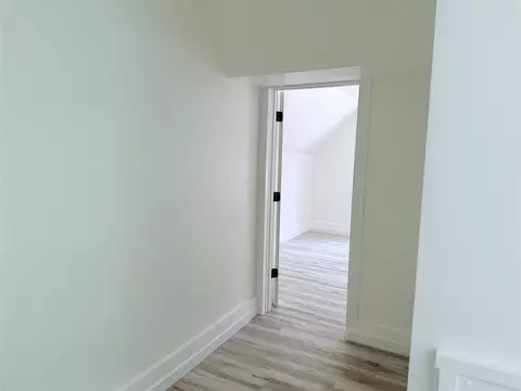 Entry Way - 1500 Deyo, Jackson, MI 49203 photo 17 of 18