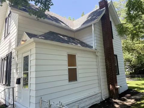 Exterior - 1500 Deyo, Jackson, MI 49203 photo 11 of 15
