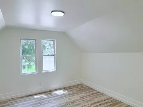 Bedroom - 1500 Deyo, Jackson, MI 49203 photo 7 of 10