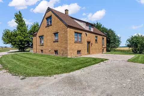 3520 N Towerline, Saginaw, MI 48601