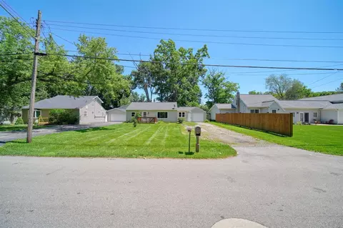 315 Kenneth, Jackson, MI 49203 photo 2