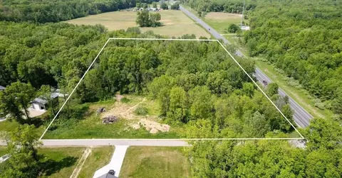 4365 English Setter, Allegan, MI 49010