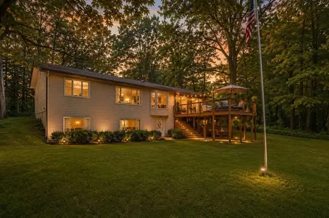 Exterior - 730 W Evergreen, Sidney, MI 48885 photo 6 of 15