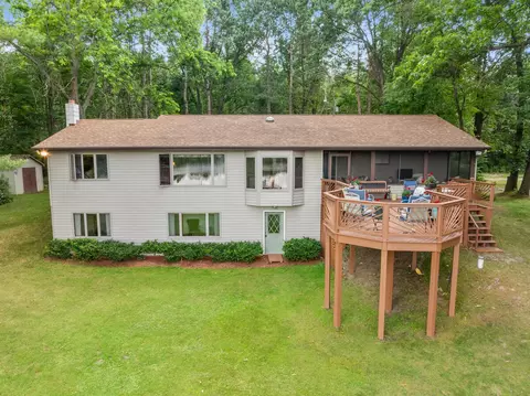Exterior - 730 W Evergreen, Sidney, MI 48885 photo 5 of 15