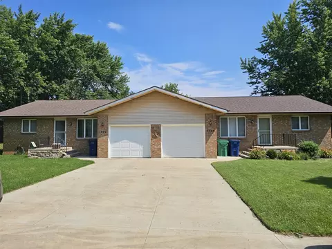 1605 1609 Pheasant Run, Baroda, MI 49101