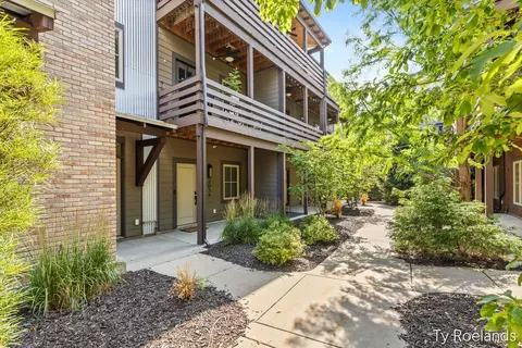 2034 Celadon, Grand Rapids, MI 49525